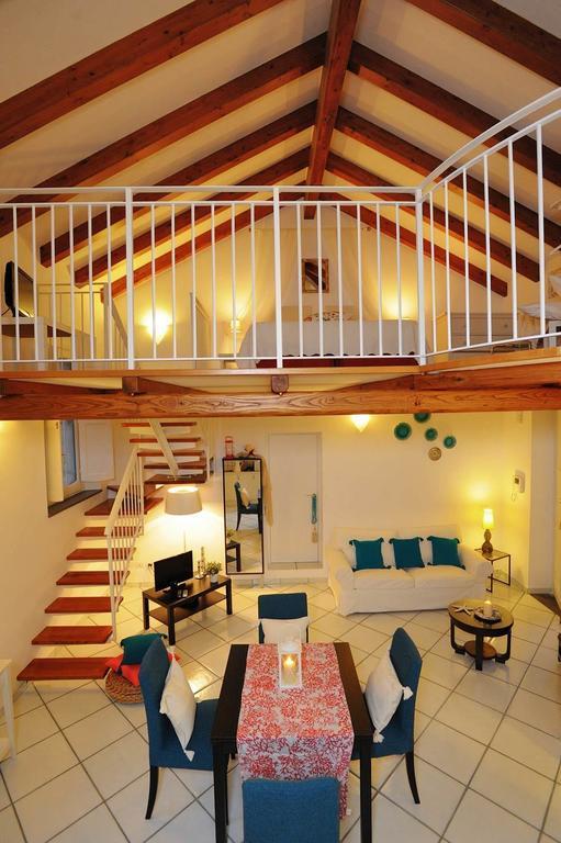 Loft Apartments By Amalfivacation Δωμάτιο φωτογραφία